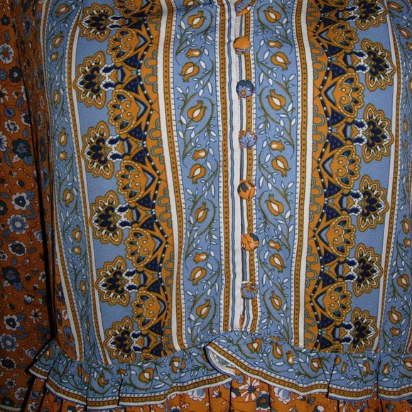 Current Air Button Detail Balloon Sleeve Top XS - Picture 2 of 7